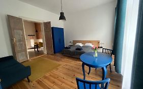 Várkerület 6 Apartman
